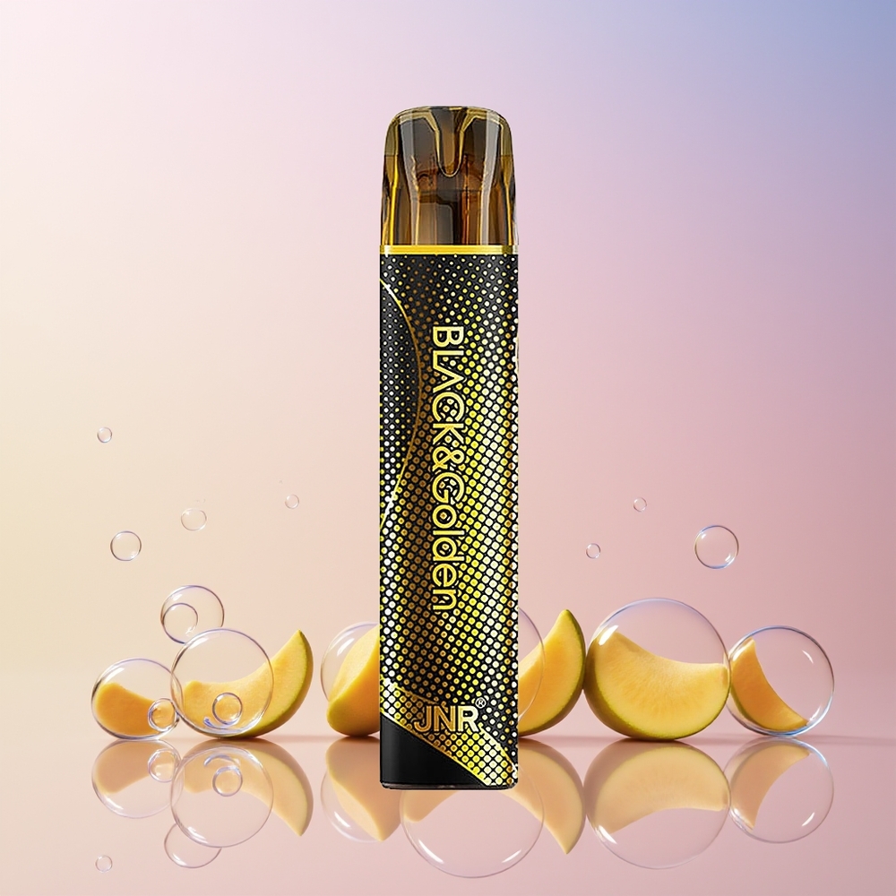 Finland tukku JNR Black&Golden 800 Puffia 2ml E-Nestettä Disposable Vape Kolmoismango